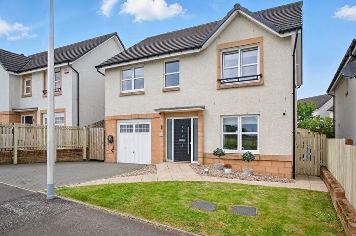 4 Bedroom Detached House For Sale In Hendry Avenue, Denny, FK6