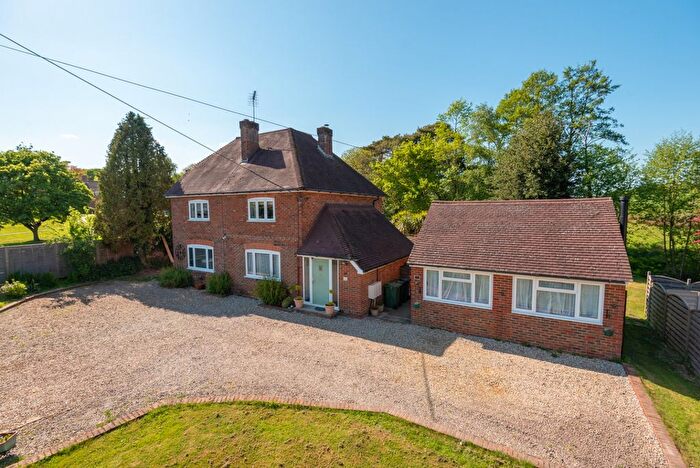 3 Bedroom Detached House For Sale In The Old Post House, Kenardington, TN26