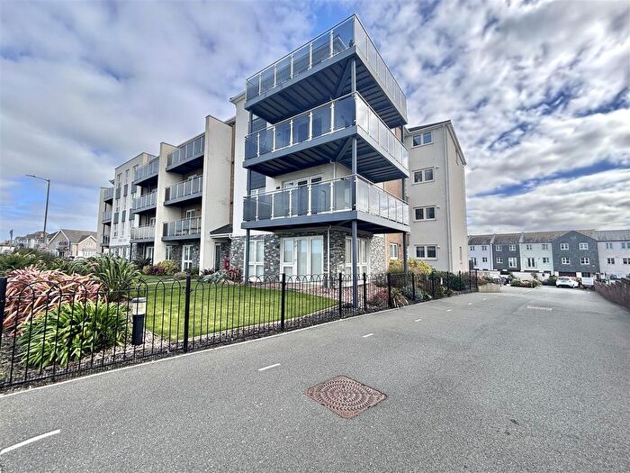 1 Bedroom Flat For Sale In Narrowcliff, Newquay, TR7