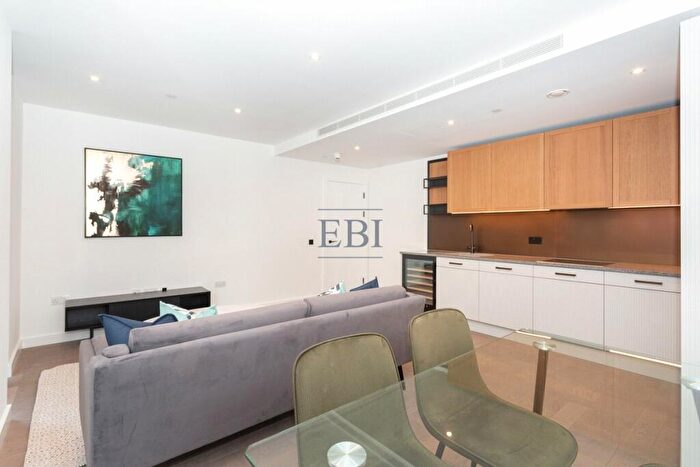 2 Bedroom Apartment To Rent In Merino Gardens, London Dock, Wapping, E1W