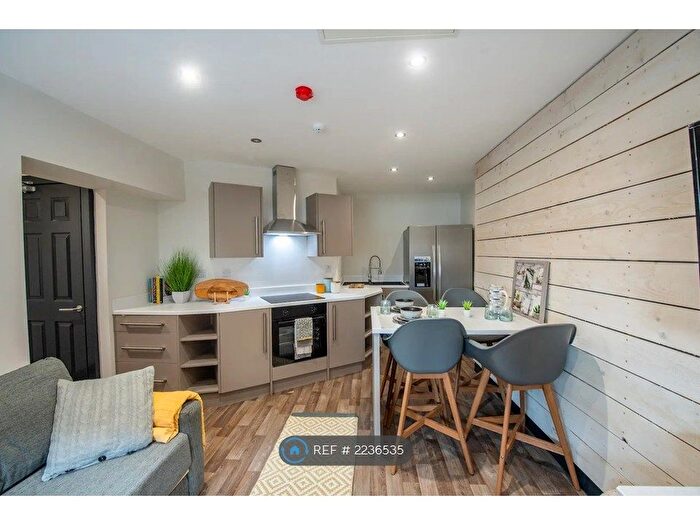 7 Bedroom Flat To Rent In Parr Street, Liverpool, L1
