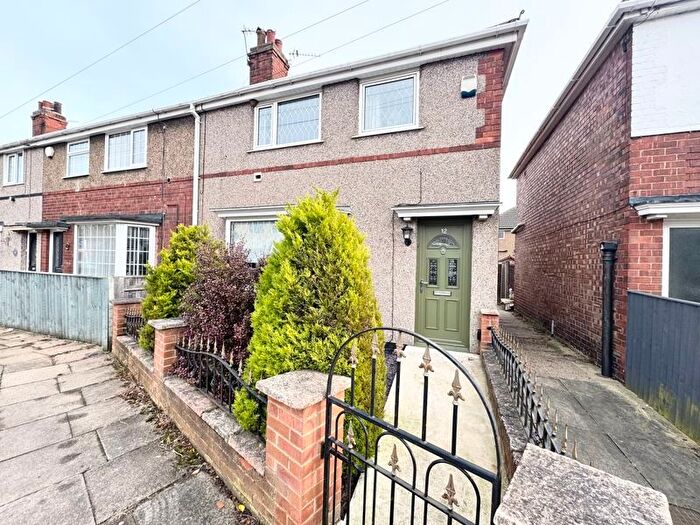 3 Bedroom End Of Terrace House To Rent In St. Leonards Avenue, Grimsby, DN31