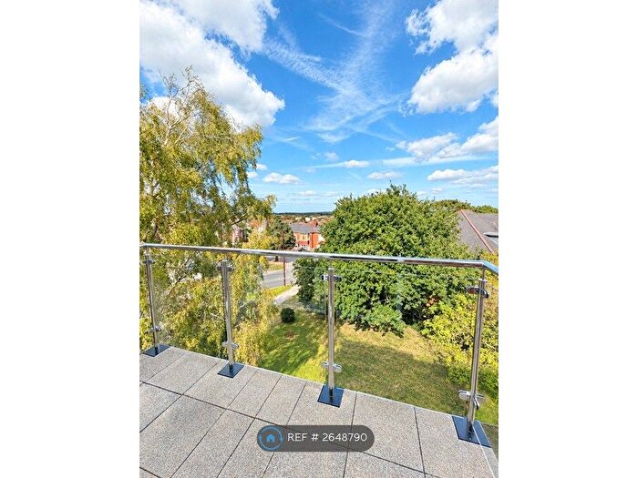 2 Bedroom Flat To Rent In Belle Vue Gardens, Bournemouth, BH6