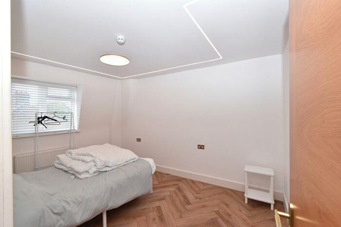 1 Bedroom Flat To Rent In Northolt Road, Harrow, HA2