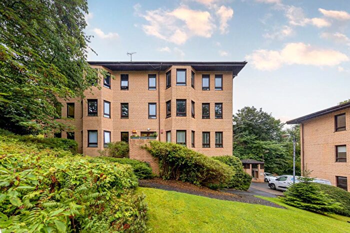 2 Bedroom Apartment For Sale In Fortrose Street, Partick, Glasgow, G11
