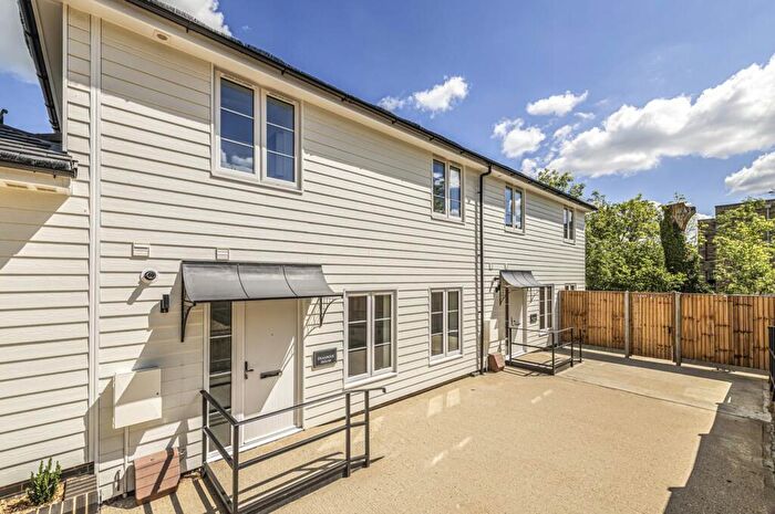 3 Bedroom Terraced House To Rent In St Vincents Lane, Mill Hill, NW7