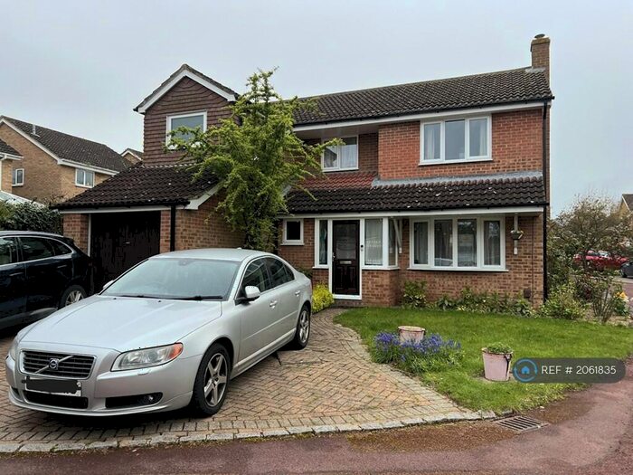 4 Bedroom Detached House To Rent In Chive Road, Earley, Reading, RG6