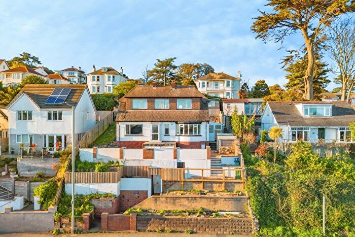 4 Bedroom Detached House For Sale In Exeter Road, Dawlish, Devon, EX7