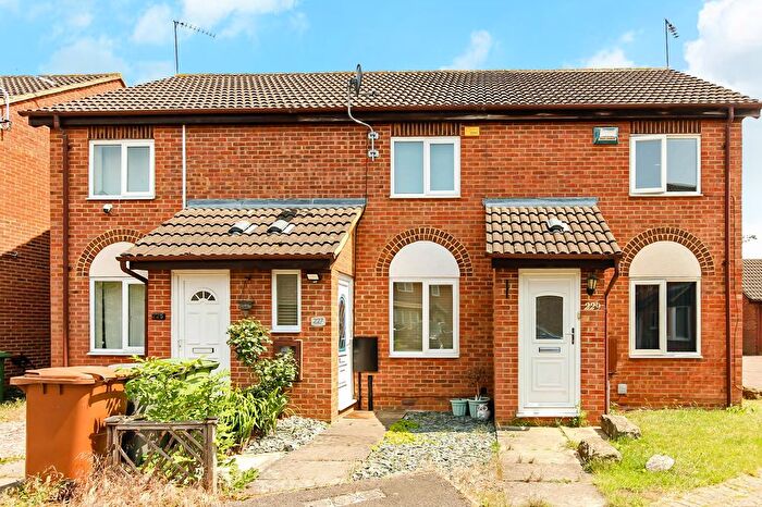2 Bedroom Terraced House For Sale In Senwick Drive, Wellingborough, NN8