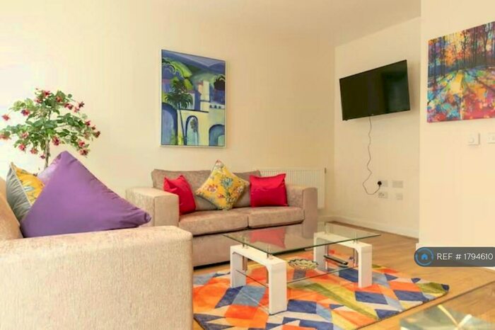 2 Bedroom Terraced House To Rent In Addenbrookes Road, Trumpington, Cambridge, CB2