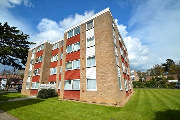 2 Bedroom Apartment To Rent In Farleigh Court, Warham Road, South Croydon, CR2