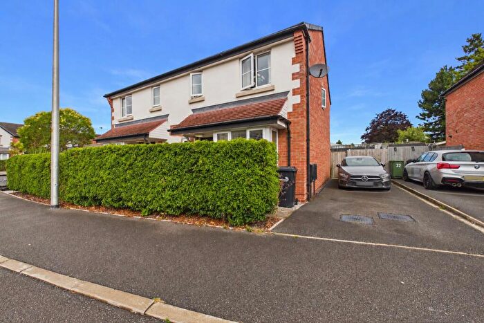 3 Bedroom Semi-Detached House For Sale In Severn Way, Holmes Chapel, Crewe, Cheshire, CW4
