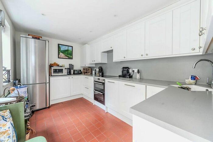 3 Bedroom Terraced House To Rent In Godfrey Street, Kings Road, London, SW3