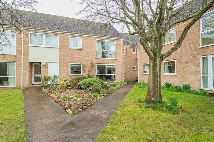 1 Bedroom Apartment To Rent In Woodstock, Oxfordshire, OX20