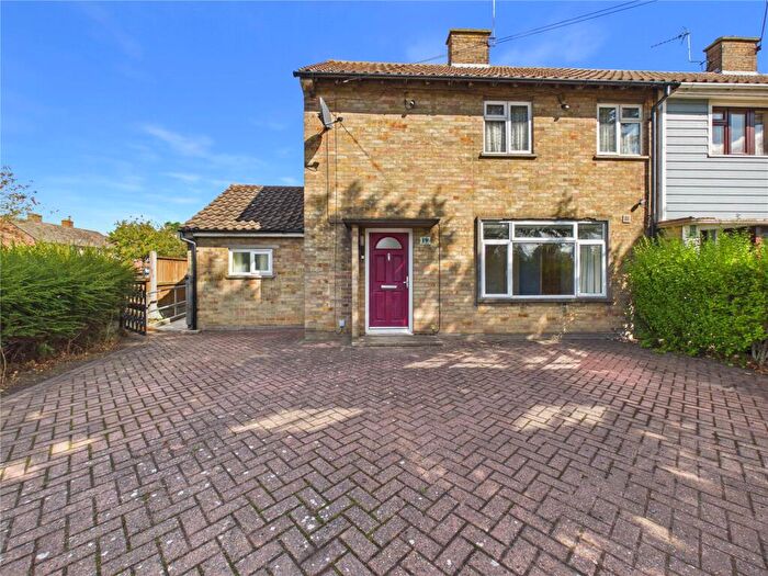 3 Bedroom End Of Terrace House For Sale In Walnut Tree Way, Colchester, Essex, CO2