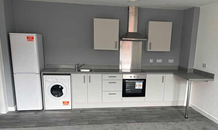 1 Bedroom Apartment To Rent In Paragon Street, Hull, HU1