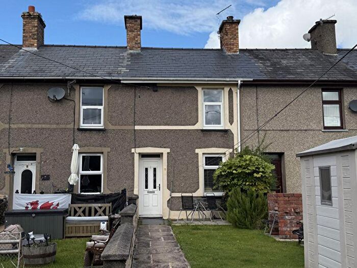 3 Bedroom Terraced House For Sale In Church Place, Penrhyndeudraeth, LL48