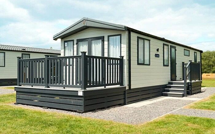 2 Bedroom Property For Sale In Landford, Salisbury, SP5