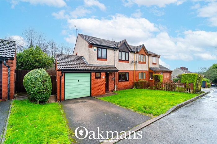3 Bedroom Semi Detached House For Sale In Stilthouse Grove, Rednal, Birmingham, West Midlands, B45
