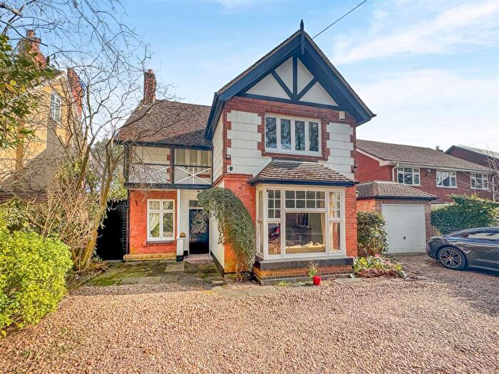 6 Bedroom Detached House For Sale In Rosemary Hill Road, Sutton Coldfield, B74