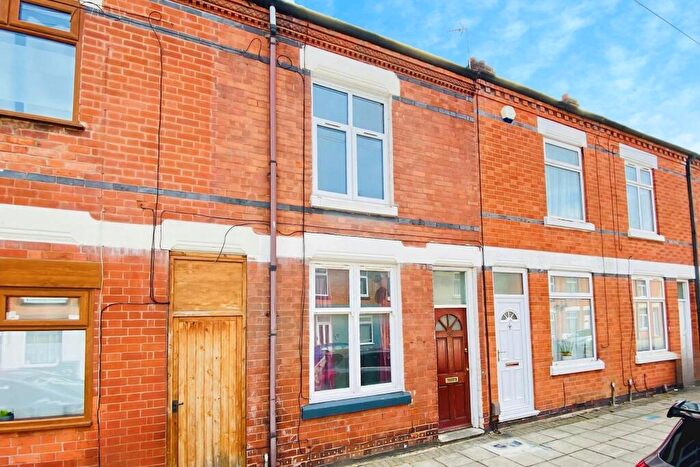 3 Bedroom Terraced House For Sale In Bolton Road, Off Hinckley Road, Leicester, LE3