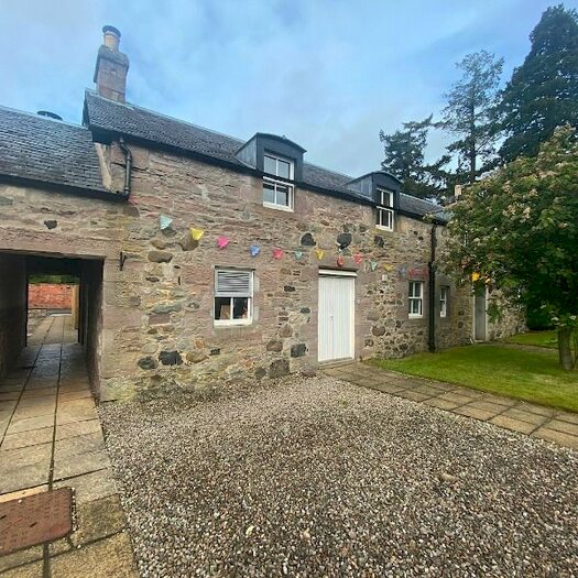 2 Bedroom Flat To Rent In Marshall Way, Luncarty, Perthshire, PH1