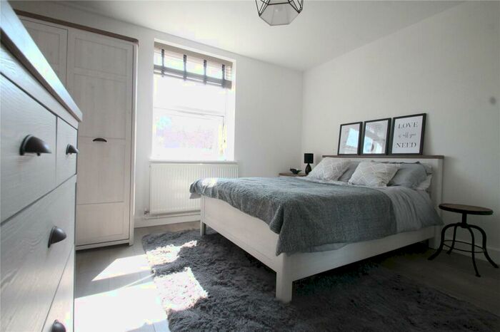 Studio To Rent In Laburnum Grove, Beeston, Nottingham, Nottinghamshire, NG9