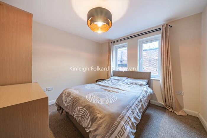 2 Bedroom Apartment To Rent In Macleod Street London, SE17