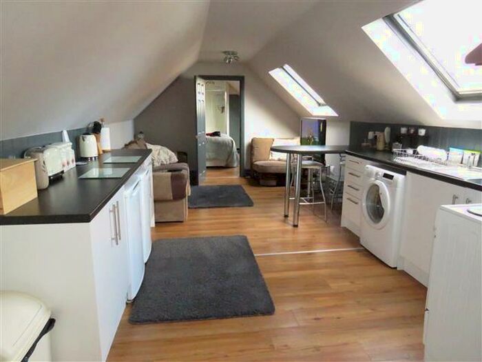 1 Bedroom Flat To Rent In High Street, Gorleston, Great Yarmouth, NR31