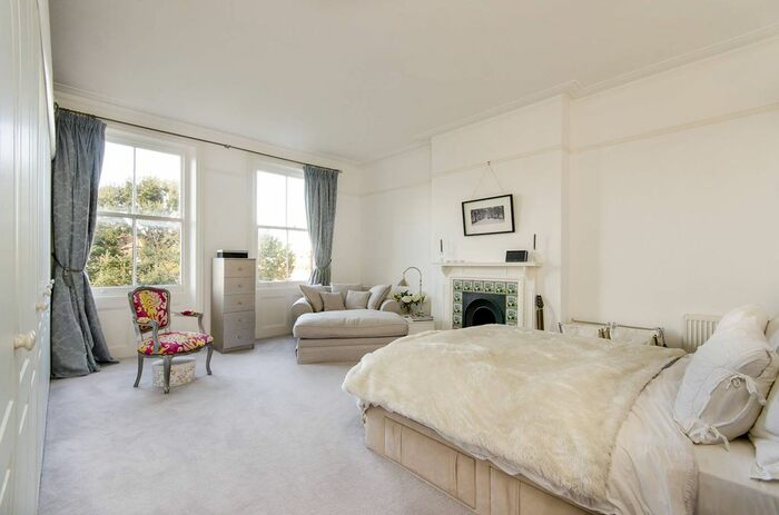 2 Bedroom Flat To Rent In West Hill, Putney, London, SW15
