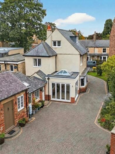 4 Bedroom Detached House For Sale In High Street, Boston Spa, LS23