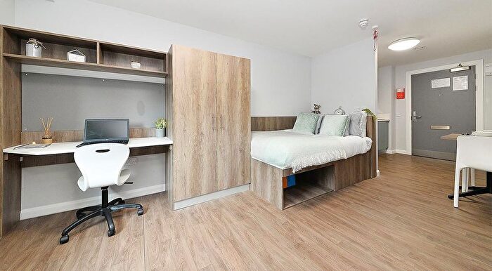 Studio To Rent In Gorgie Road, Gorgie, Edinburgh, EH11