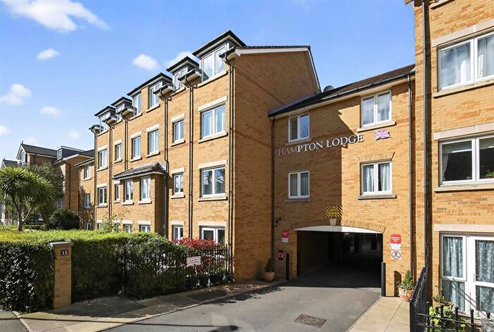 1 Bedroom Retirement Property For Sale In Hampton Lodge, Cavendish Road, Sutton, SM2