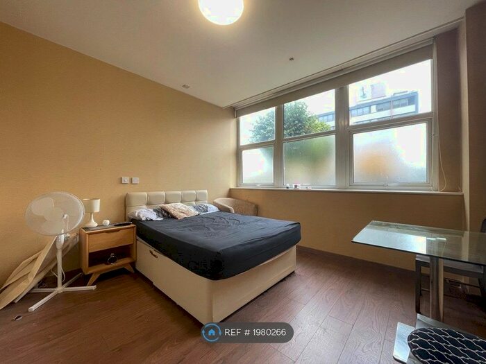 Studio To Rent In Daniel House, Bootle, L20