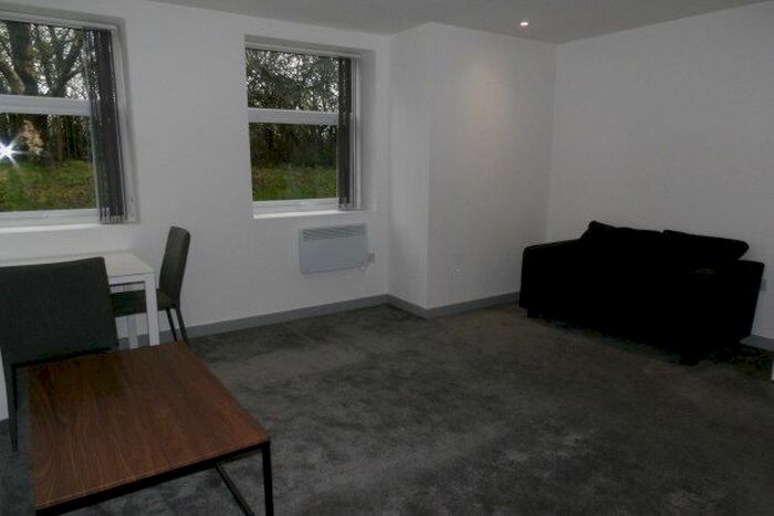 1 Bedroom Flat To Rent In Chaucers Walk, Blackburn, BB1