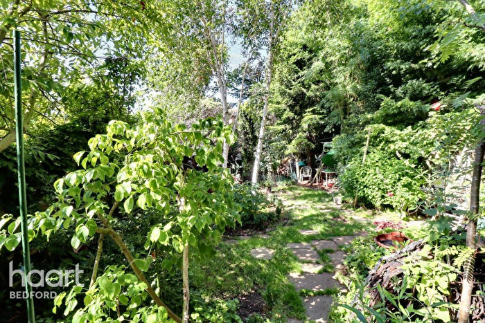 3 Bedroom End Of Terrace House For Sale In High Street, Sharnbrook, MK44