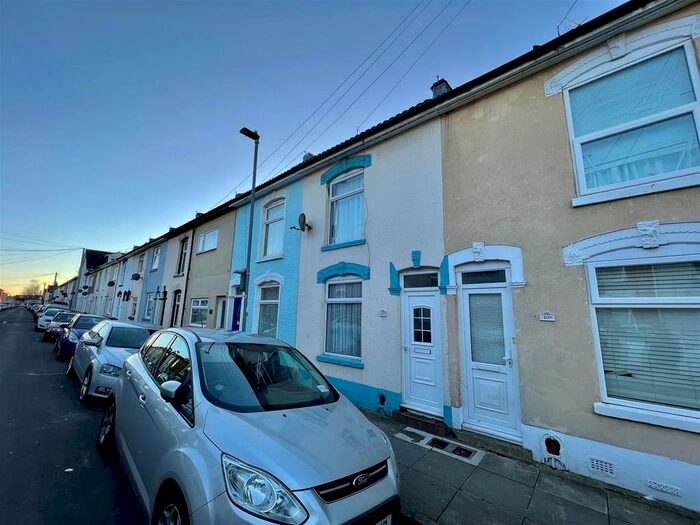 2 Bedroom Property To Rent In Havant Road, Portsmouth, PO2