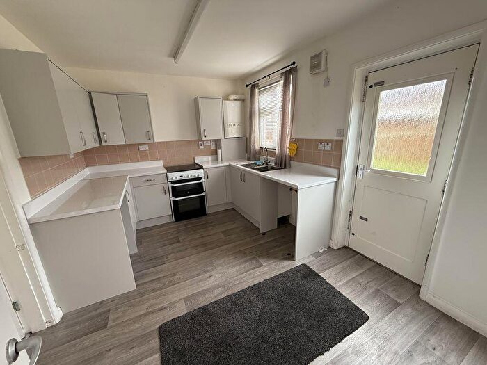 2 Bedroom End Of Terrace House To Rent In Bulwer Road, Coventry, West Midlands, CV6