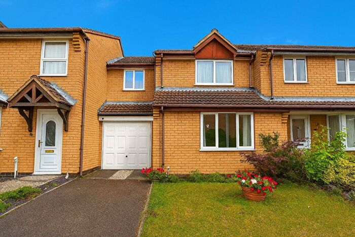 3 Bedroom Terraced House For Sale In Christopher Close, Ibstock, LE67