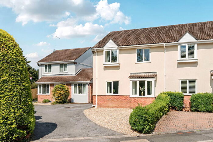 4 Bedroom Semi-Detached House For Sale In The Coppice, Ivybridge, PL21