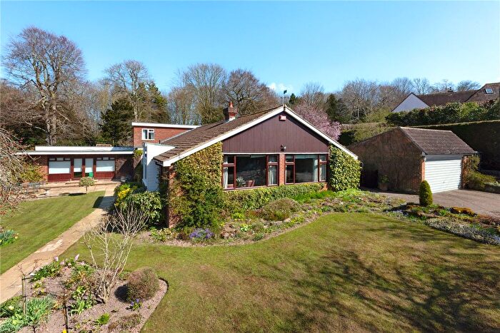 6 Bedroom Detached House For Sale In Meadow Close, Bridge, Canterbury, Kent, CT4