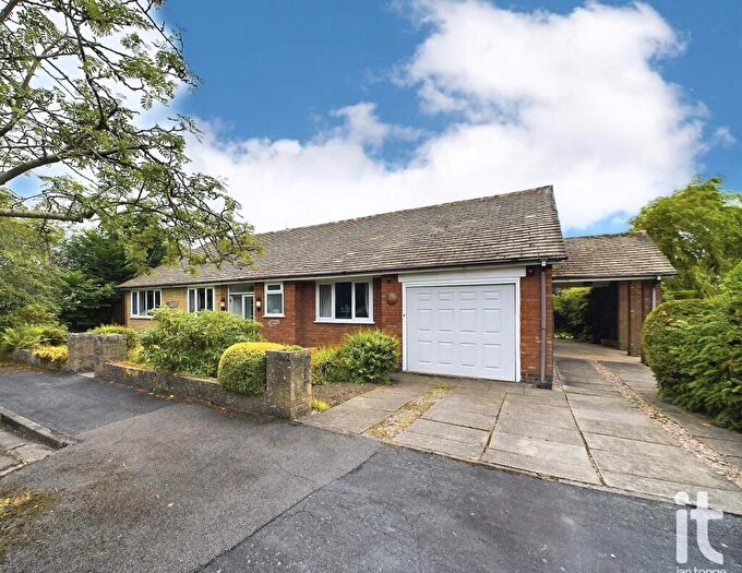 3 Bedroom Detached Bungalow For Sale In Delamere Close, Hazel Grove, Stockport, SK7