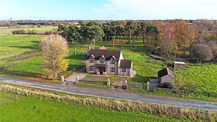 4 Bedroom Detached House For Sale In Bottesford Moor, Scunthorpe, DN17