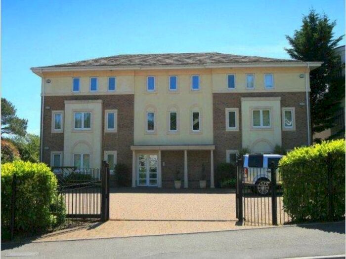 2 Bedroom Flat To Rent In Lakeside Road, Canford Cliffs, Poole, BH13