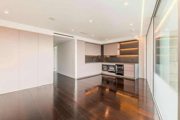 2 Bedroom Flat To Rent In The Nova Building, Belgravia, London, SW1W