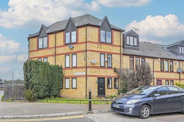 Studio To Rent In Codling Close, Wapping, London, E1W