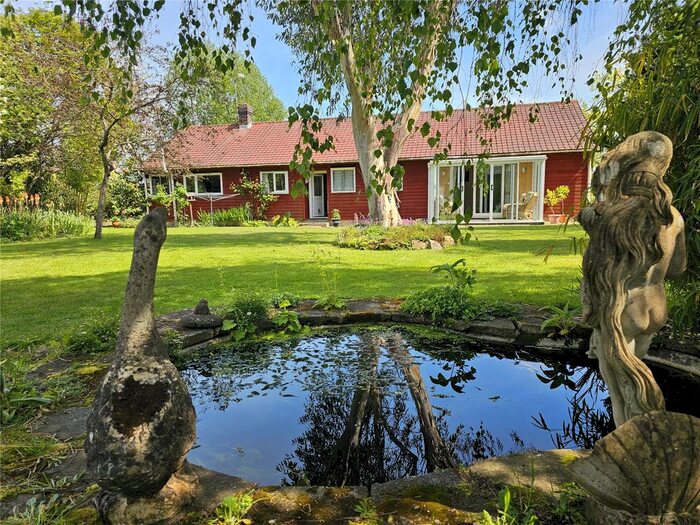 3 Bedroom Bungalow For Sale In Mill Lane, Stedham, Midhurst, West Sussex, GU29