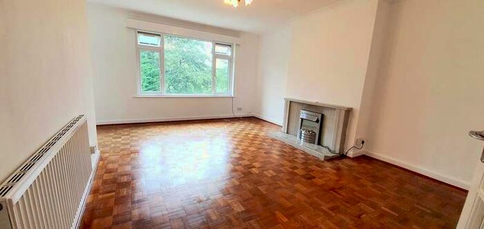 2 Bedroom Property To Rent In Heath Halt Road, Heath, Cardiff, CF23