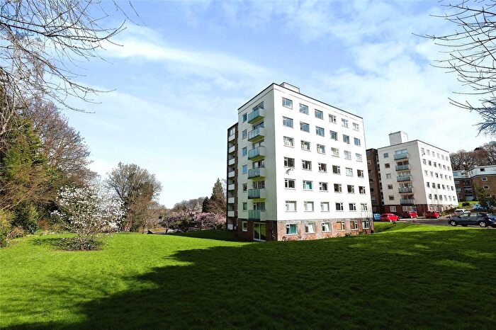 1 Bedroom Flat For Sale In Ferndale Close, Kent, TN2