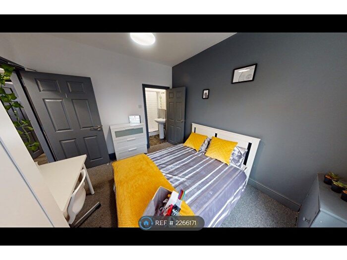 5 Bedroom Terraced House To Rent In Wythburn Street, Salford, M6